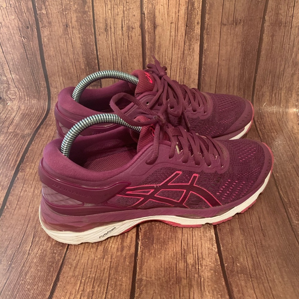 ASICS Gel Kayano 24